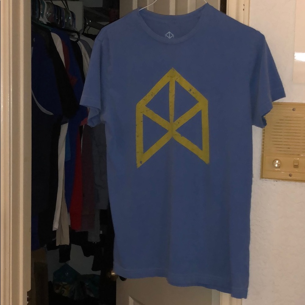 BMFIT blue  acid wash shirt